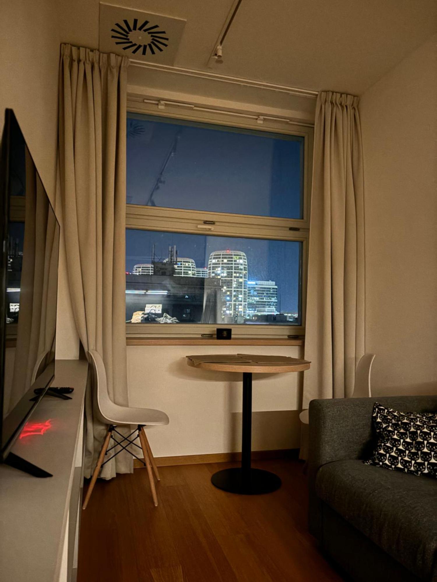 Main Center - Luxury - Free Parking - View Appartamento Bratislava
